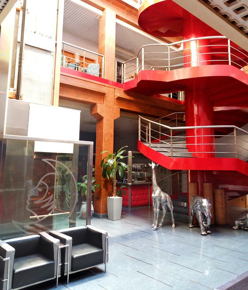 Hotel Fabrik أومانيس ديه مدريد المظهر الخارجي الصورة